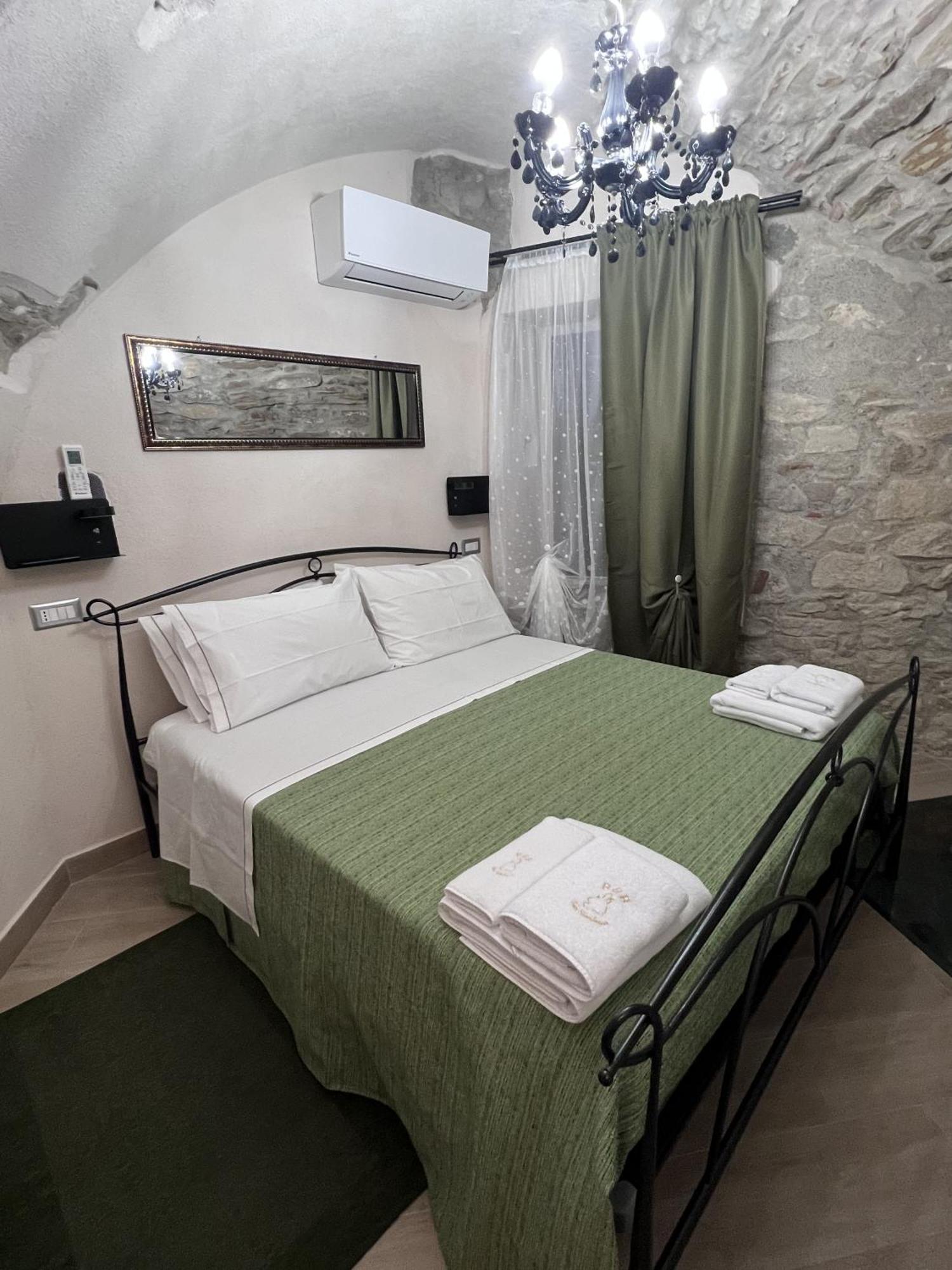 B&B San Nicodemo Ciro Buitenkant foto